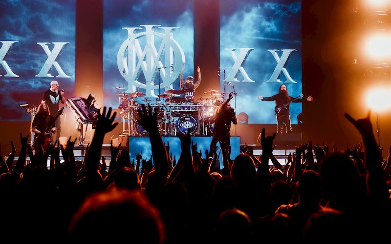 Album Review - Dream Theater | THE METAL PIT