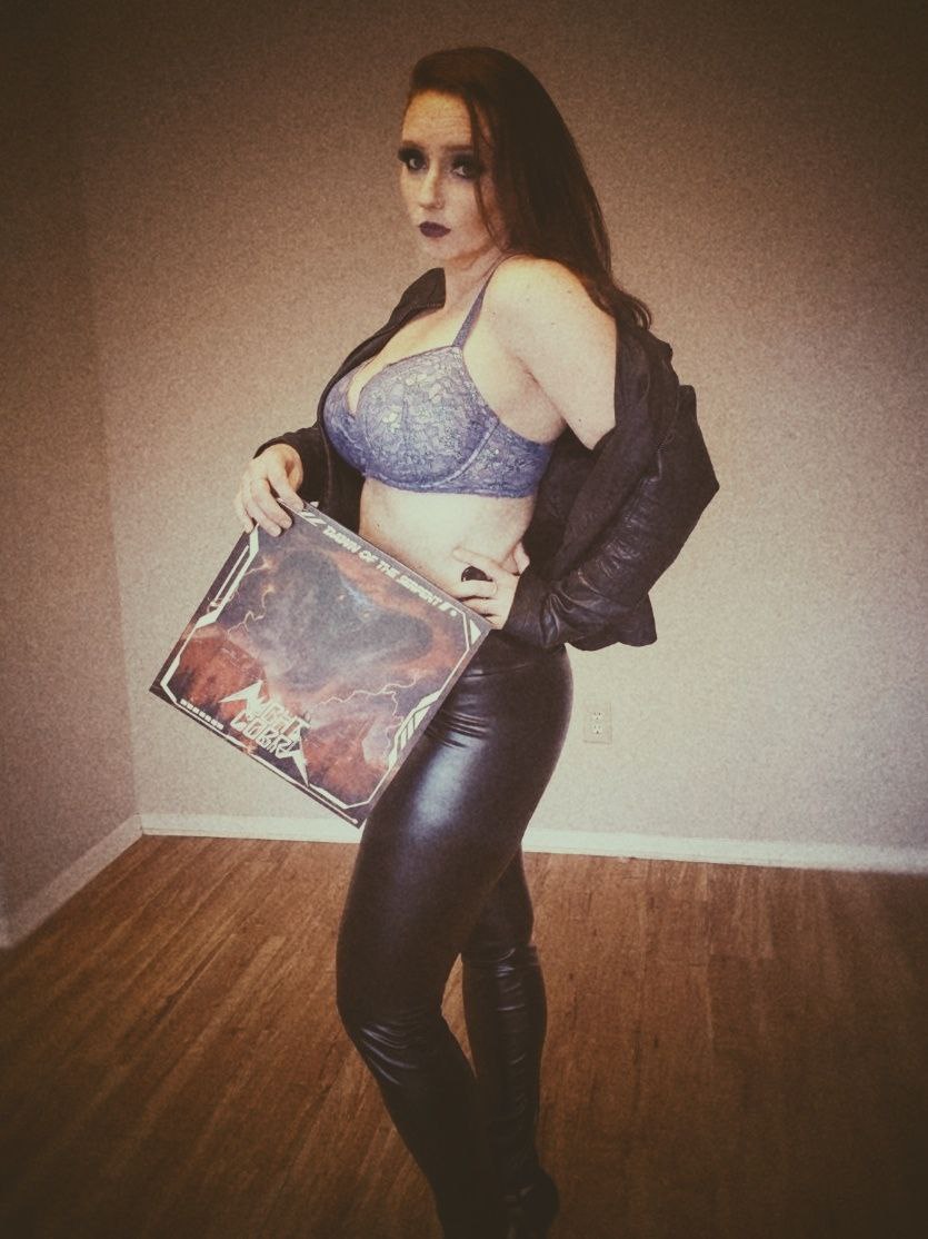 Kate - Metal Maiden gallery photo 8