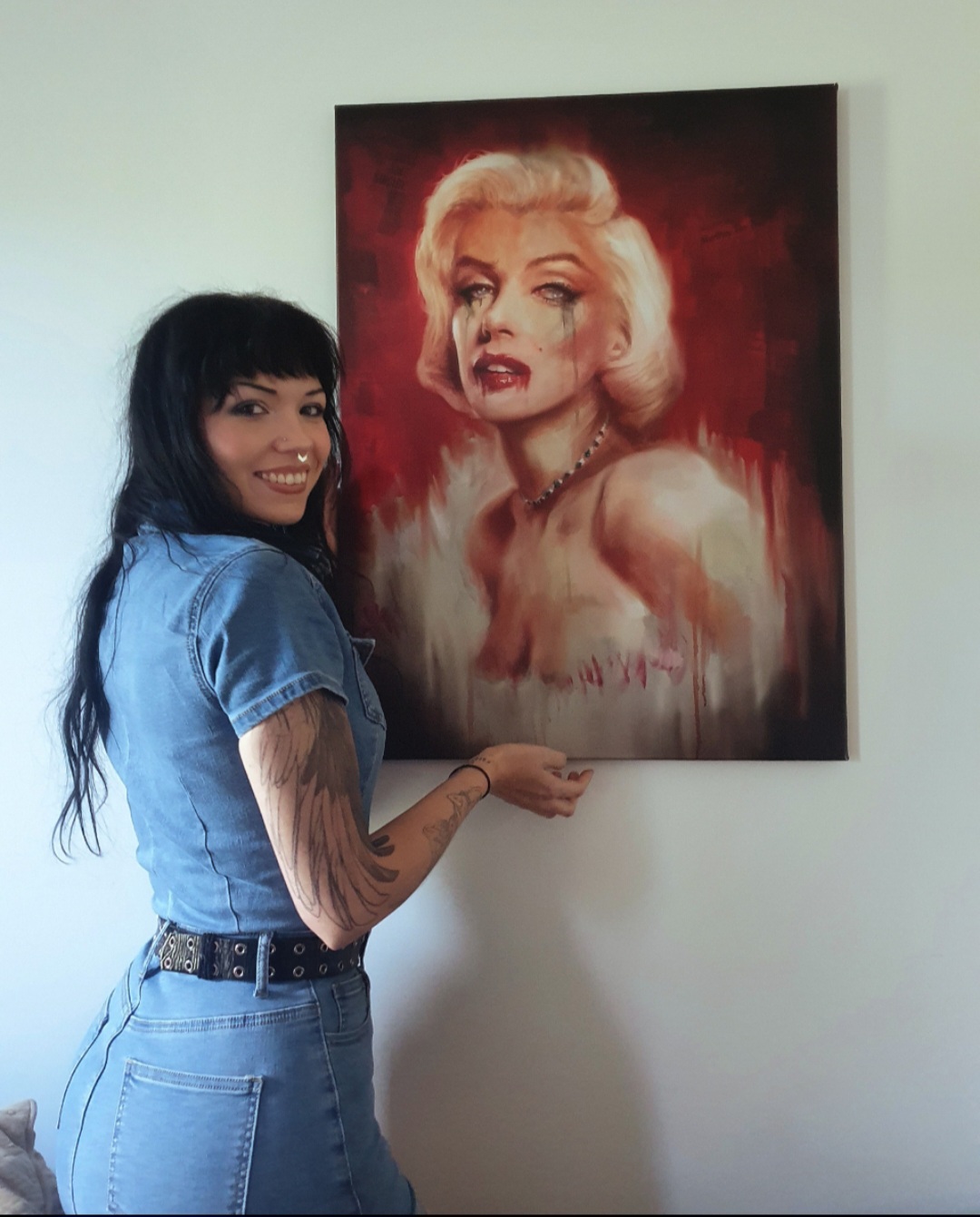 Isobella, artist and model from Brisbane